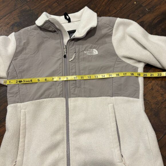 The North Face size Medium White Fleece Zip up Jacket - Picture 7 of 7